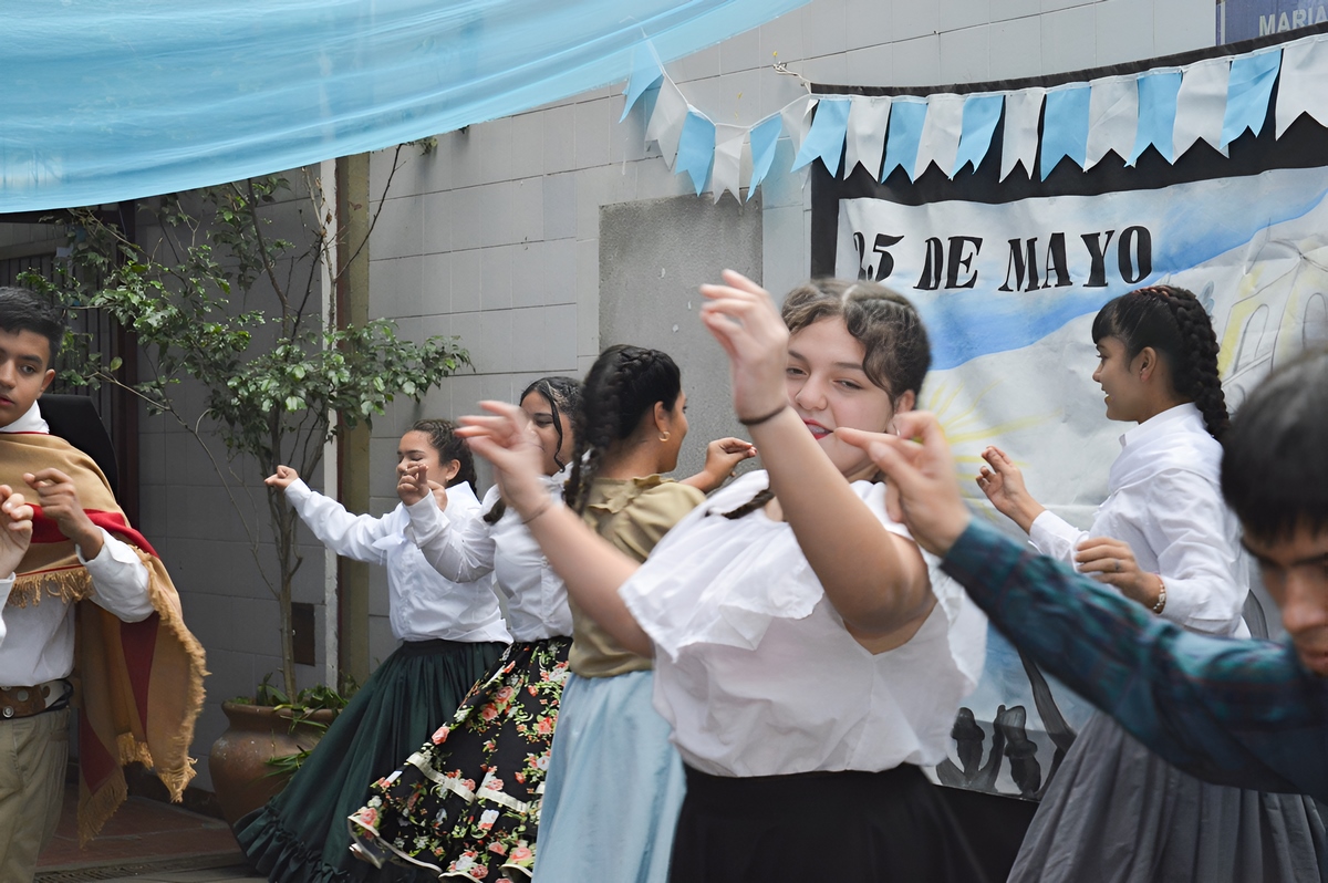 25 De Mayo
