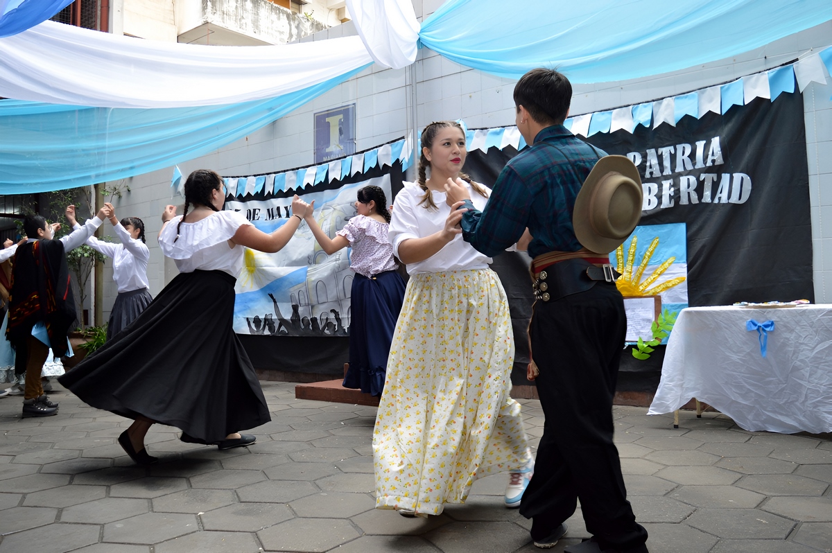 25 De Mayo