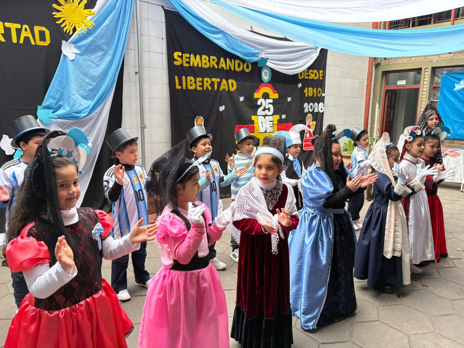 Acto 25 de mayo