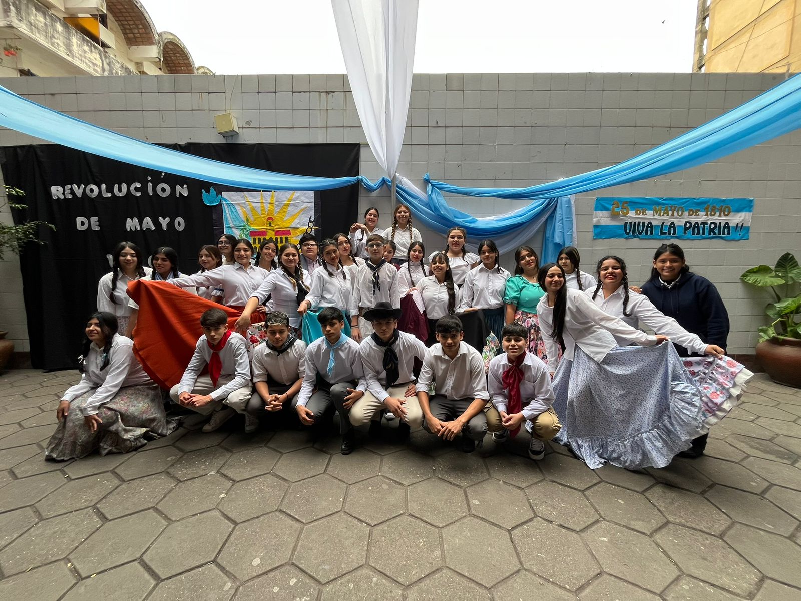 Acto 25 de Mayo