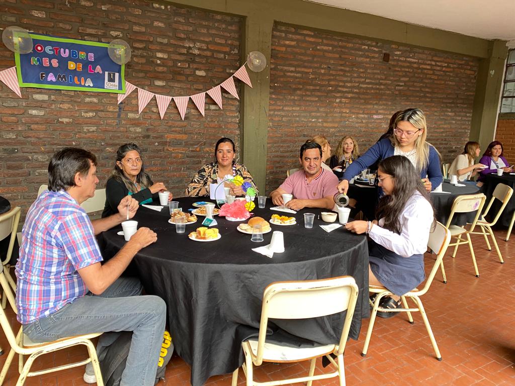 Octubre: Mes de la Familia