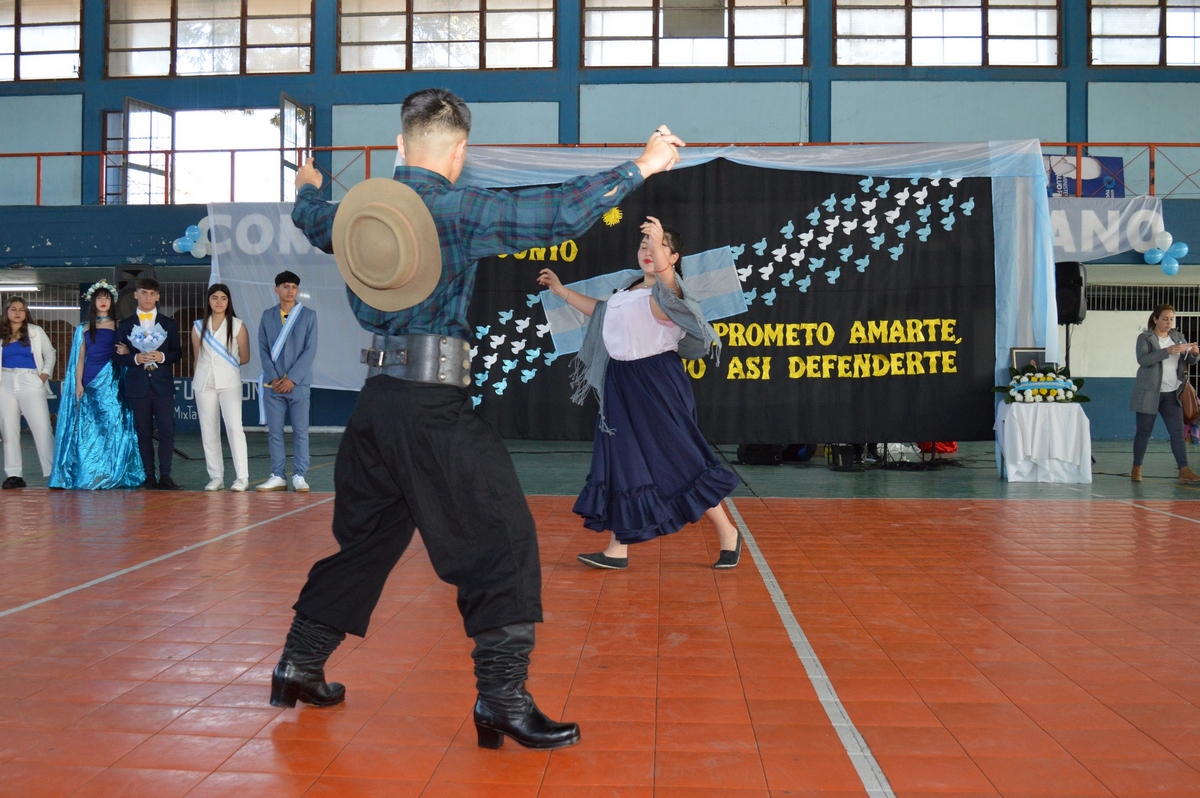 Reafirmación a la Bandera (Turno mañana)